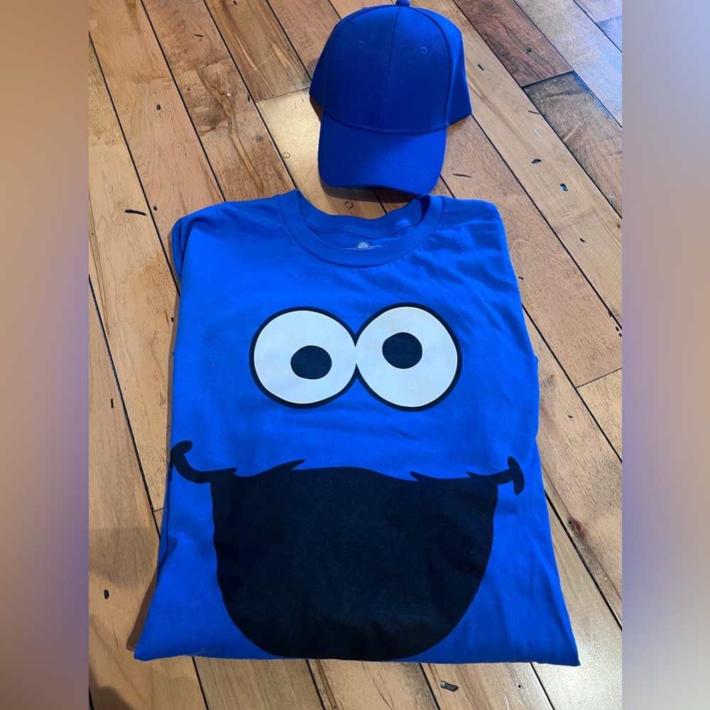 Cookie Monster 2xl long sleeve and hat